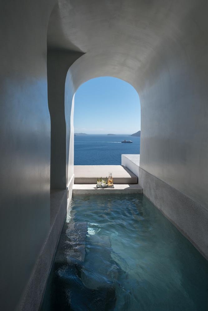 Echoes Luxury Suites (Adults Only) Oía Exterior foto