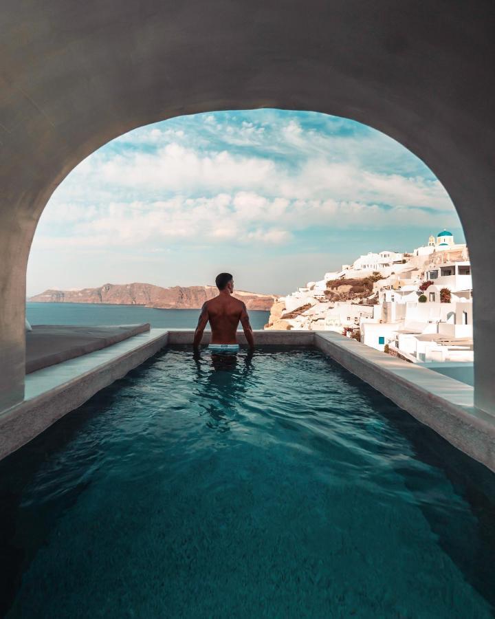 Echoes Luxury Suites (Adults Only) Oía Exterior foto