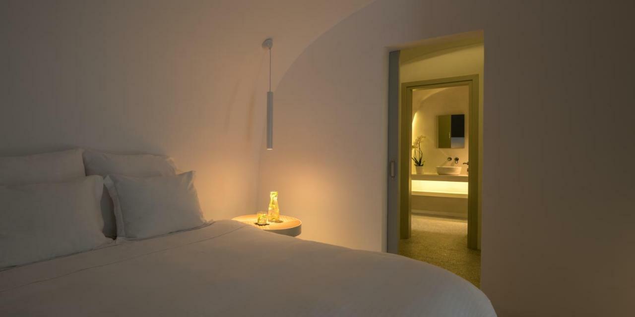 Echoes Luxury Suites (Adults Only) Oía Exterior foto