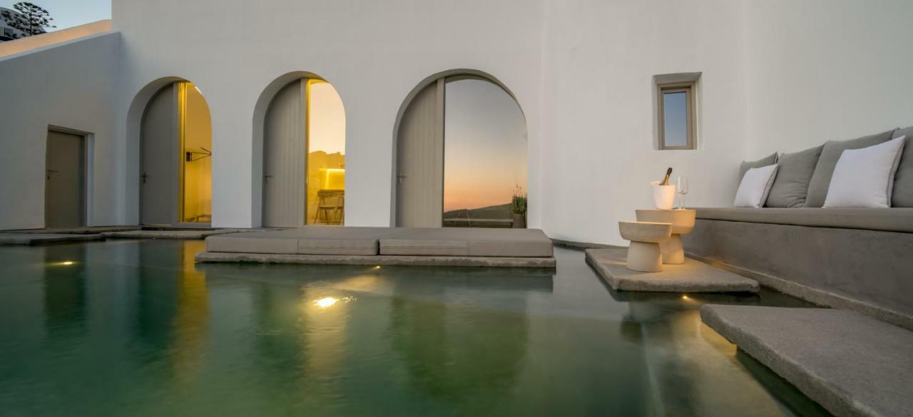 Echoes Luxury Suites (Adults Only) Oía Exterior foto