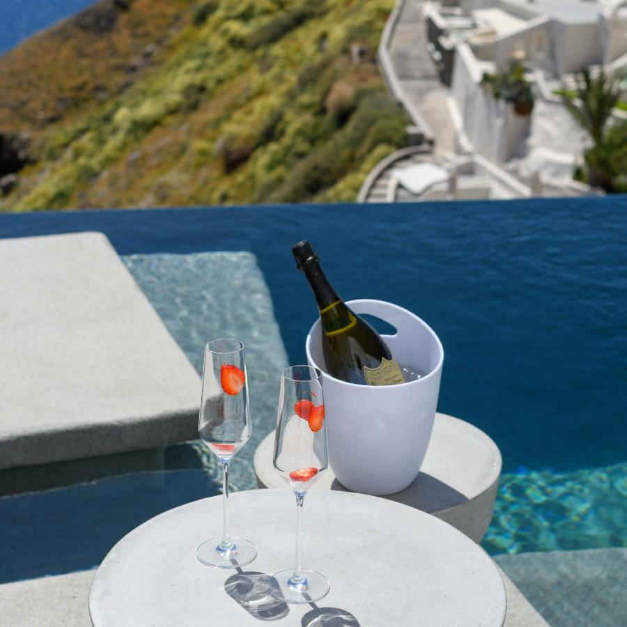 Echoes Luxury Suites (Adults Only) Oía Exterior foto