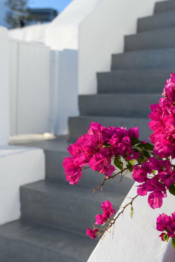 Echoes Luxury Suites (Adults Only) Oía Exterior foto
